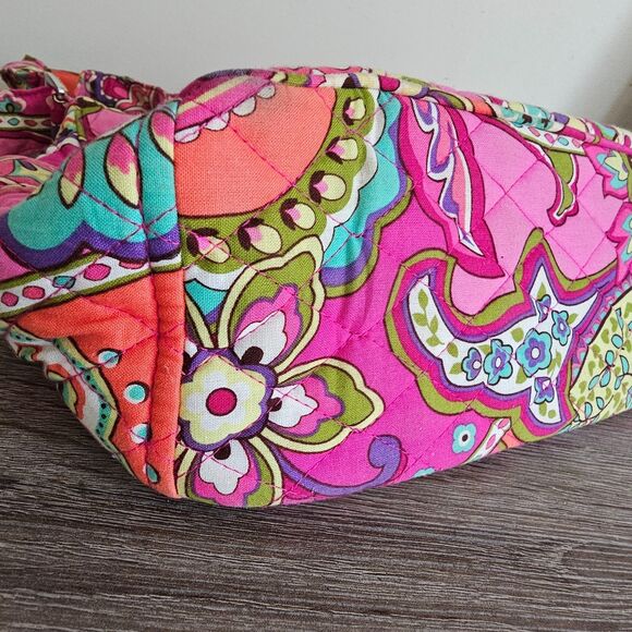 Vera Bradley Quilted Crossbody Bag Purse Pink Paisley Floral Pattern Bright Smal - Picture 3 of 9